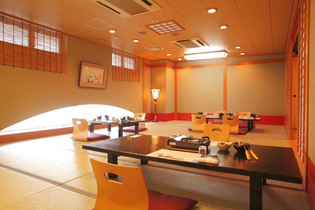 塞库米亚酒店 小濱市 外观 照片